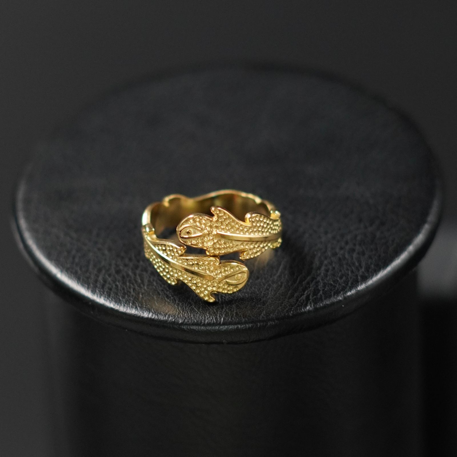 Anillo Hojas Graduables Dorado acero